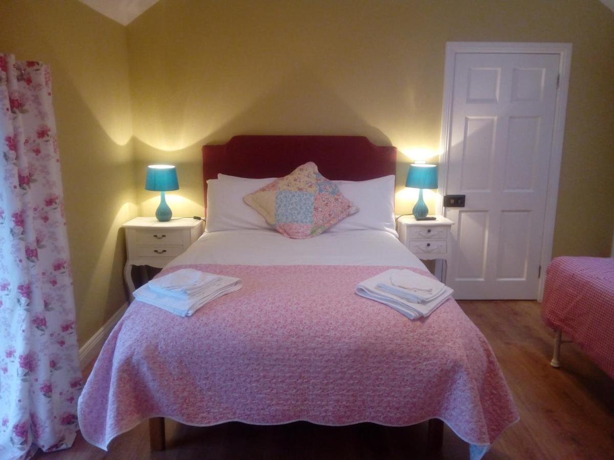 Bed and Breakfast Abbeyview House à Abbeyshrule Extérieur photo